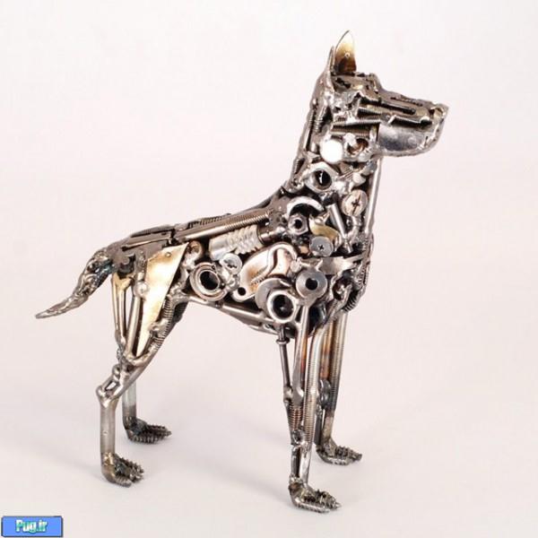 Dog Sculptures 600x600 Brian Mocks Metal Sculptures Are Made from Recycled Materials