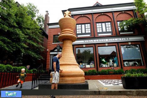 بزرگترين مهره شطرنج جهان+عکس