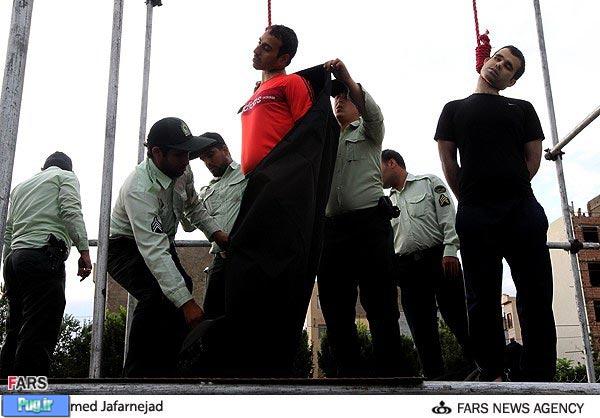 تصاویر: اجرای حکم اعدام 4 متجاوز به عنف 