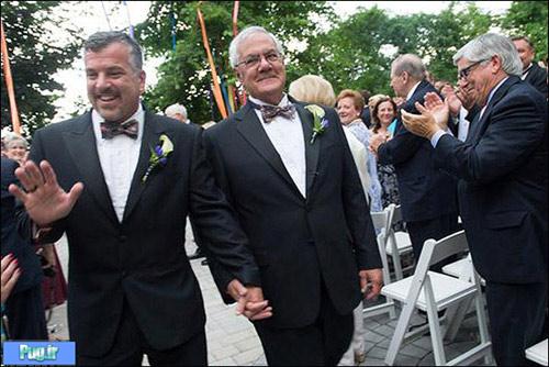 ازدواج سناتور همجنس‌گرای آمریکایی با یک مرد دیگر 