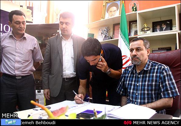 تصاویر / ثبت قرارداد جواد نکونام با استقلال
