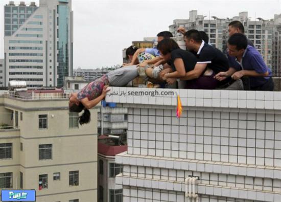 تصاویری از تلاش یک زن قاتل برای خودکشی و پریدن از ساختمان بلند!