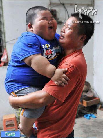 کودک سه ساله چینی که وزنش ۶۰ کیلوگرم است
